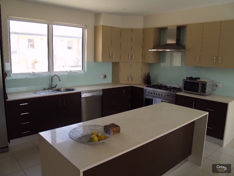 2/134 The Esplanade, Brighton SA 5048