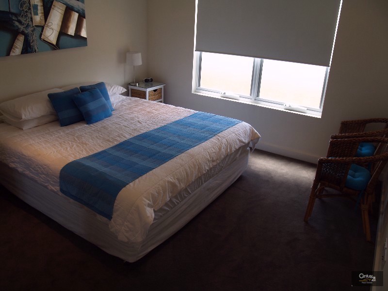 2/134 The Esplanade, Brighton SA 5048