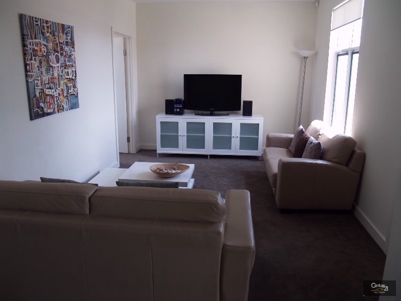 2/134 The Esplanade, Brighton SA 5048