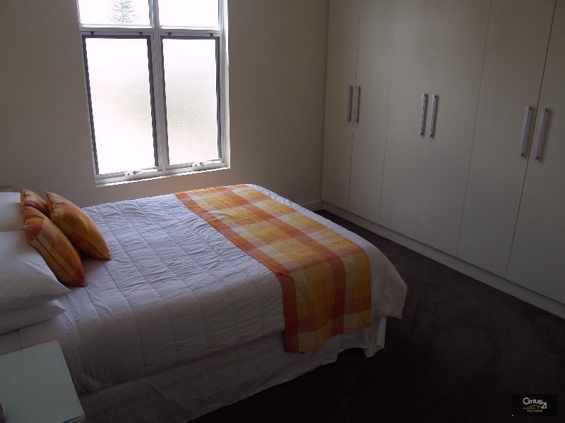 2/134 The Esplanade, Brighton SA 5048