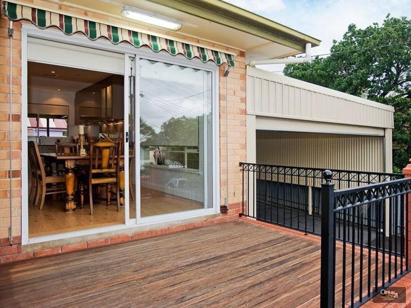 25 Greenbank Rd, Athelstone SA 5076