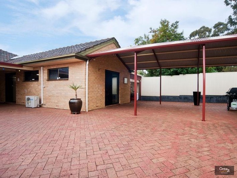 25 Greenbank Rd, Athelstone SA 5076