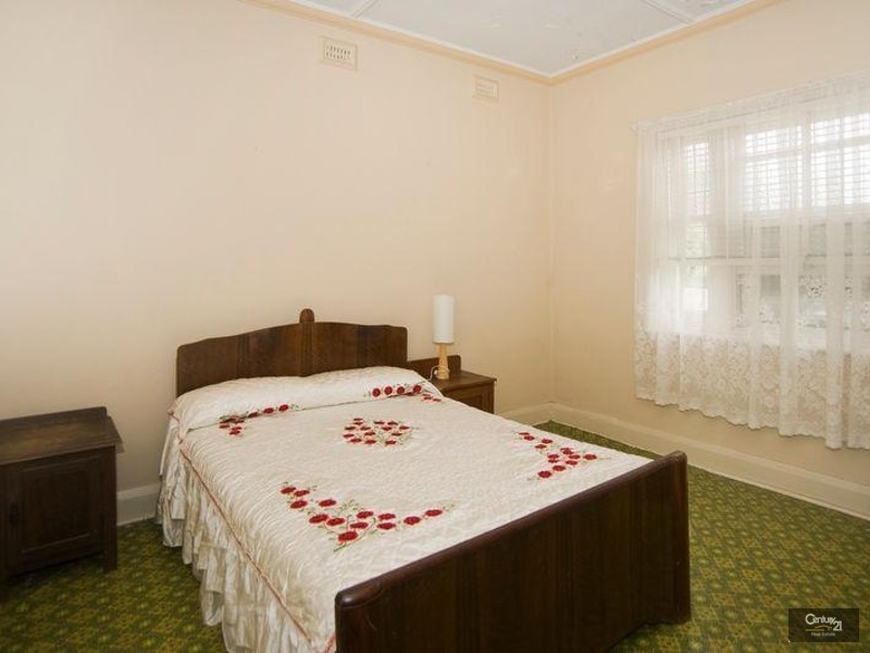 18 Leane Avenue, Allenby Gardens SA 5009