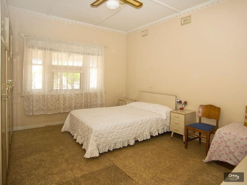18 Leane Avenue, Allenby Gardens SA 5009