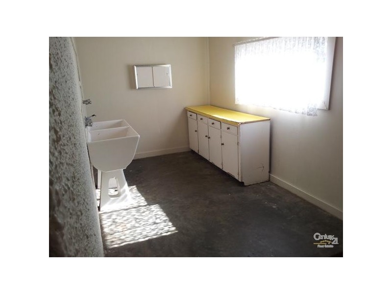 43 Rowell Crescent, West Croydon SA 5008