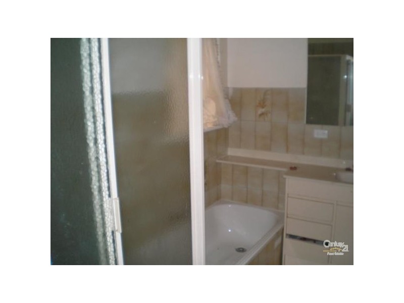 8 Findon Ave, Seaton SA 5023