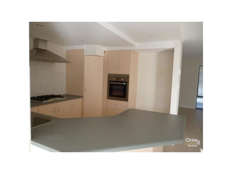 2 St Vincent Close, Hallett Cove SA 5158