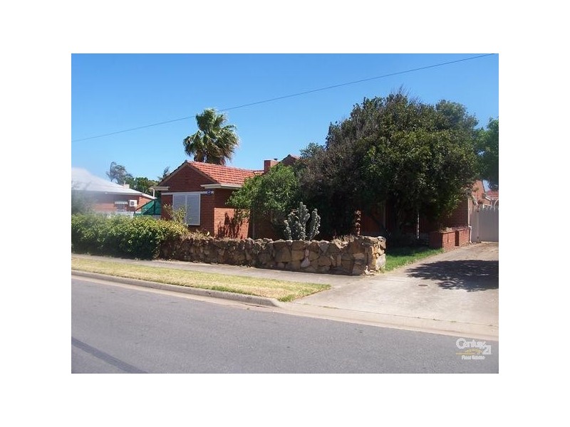 8 Findon Avenue, Seaton SA 5023