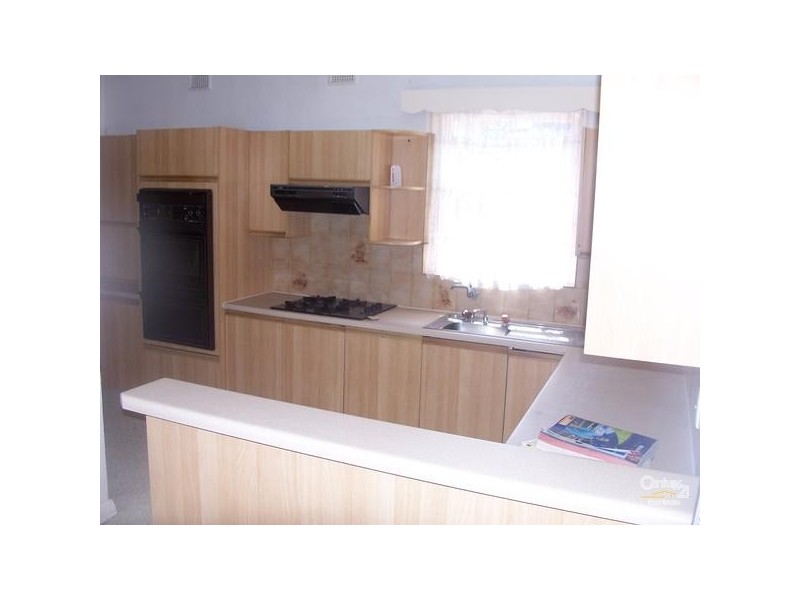 8 Findon Avenue, Seaton SA 5023