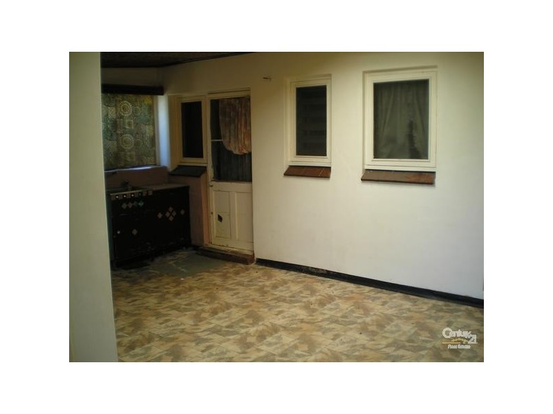 8 Findon Avenue, Seaton SA 5023