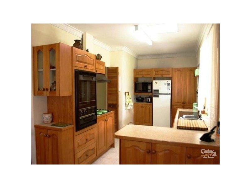 5 Maidos Grove, Valley View SA 5093