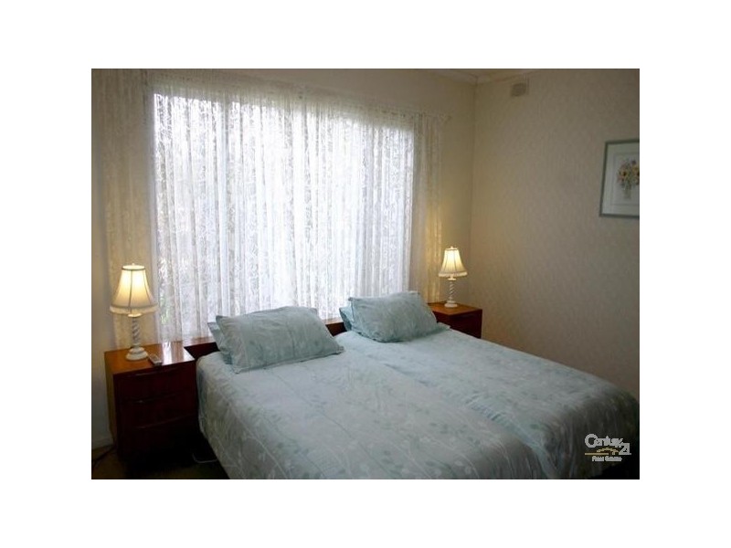 5 Maidos Grove, Valley View SA 5093