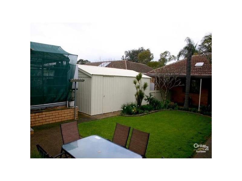 5 Maidos Grove, Valley View SA 5093