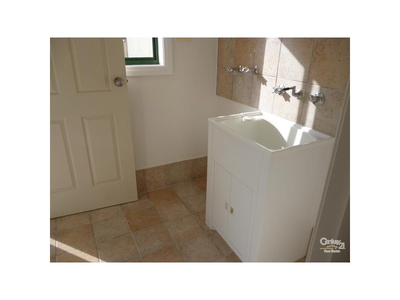 4 St Vincent Close, Hallett Cove SA 5158