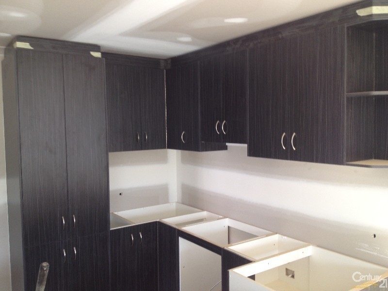 2 Grove Avenue, Elizabeth Park SA 5113