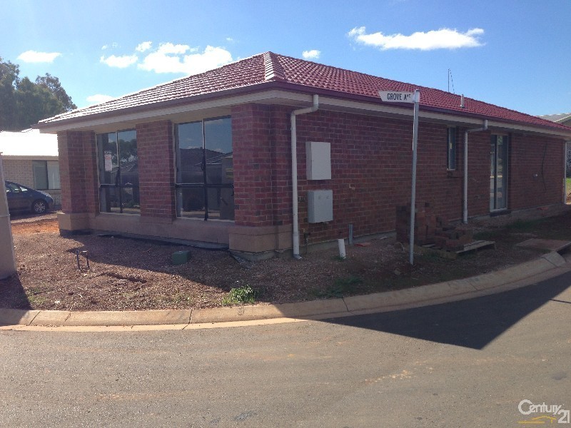 2 Grove Avenue, Elizabeth Park SA 5113