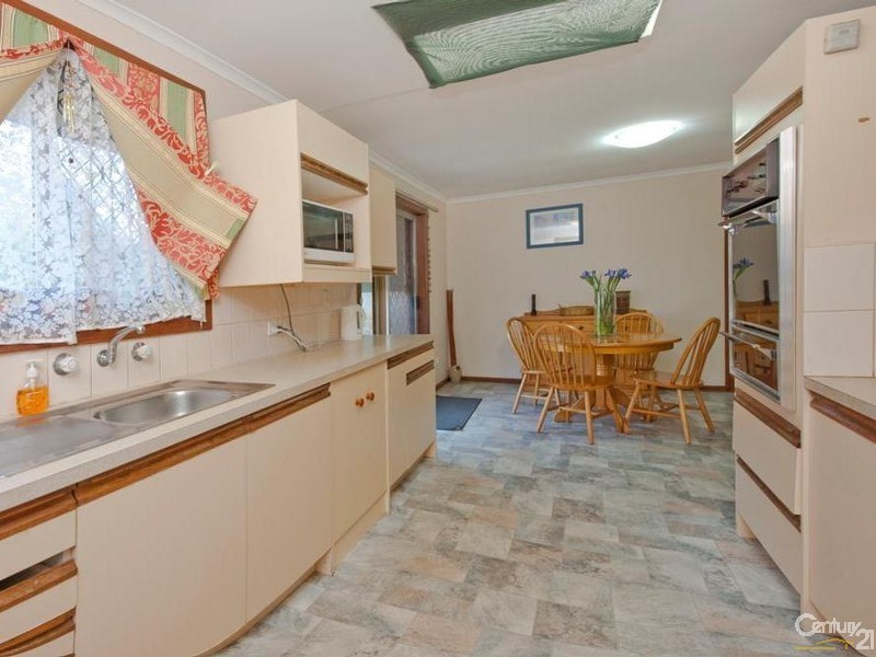 78  Currawong Crescent, Modbury Heights SA 5092