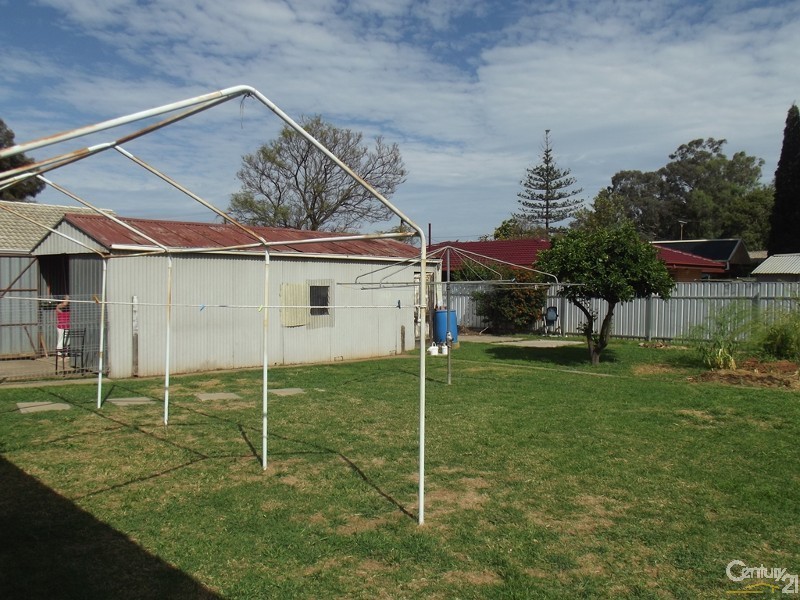 9 Northbri Avenue, Salisbury East SA 5109