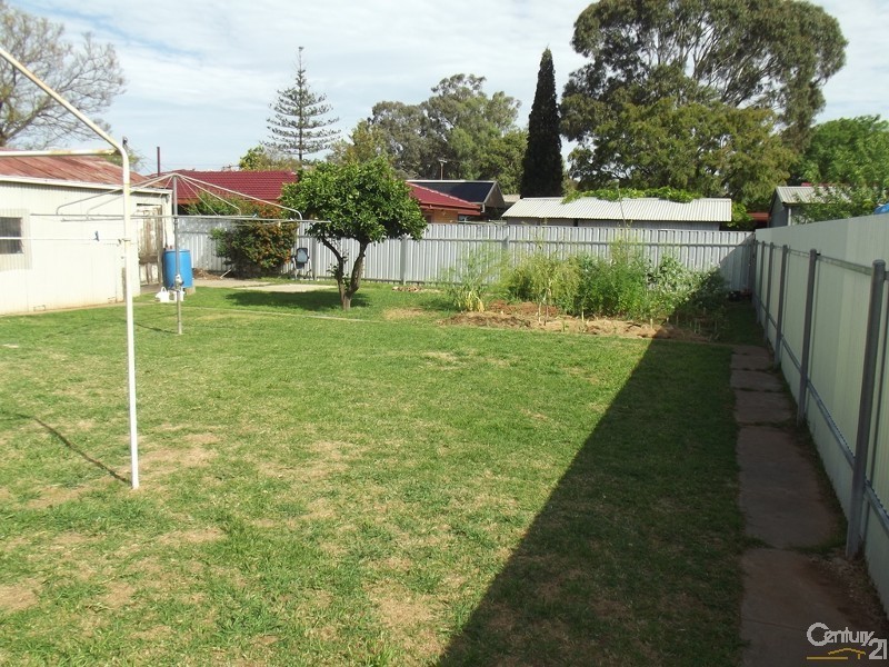 9 Northbri Avenue, Salisbury East SA 5109