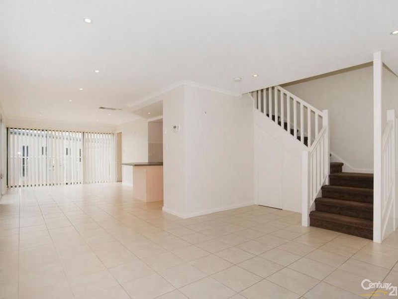 1 St Vincent Close, Hallett Cove SA 5158