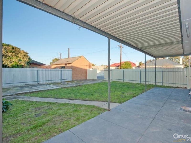 11 Ruby Street, Peterhead SA 5016