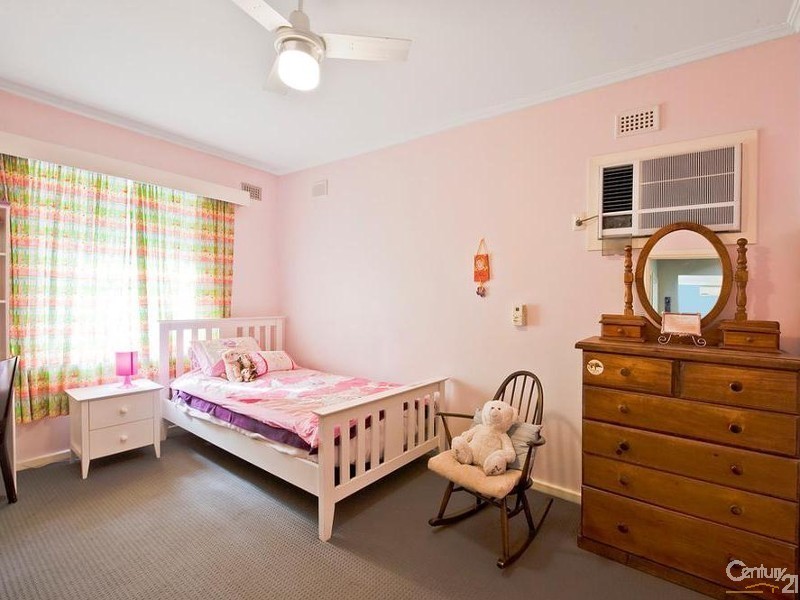 49 Coral Sea Road, Fulham SA 5024