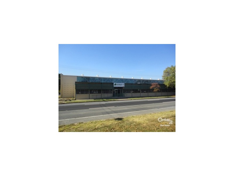 739 Port Road, Woodville SA 5011