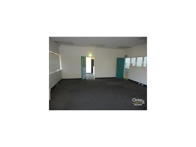 739 Port Road, Woodville SA 5011