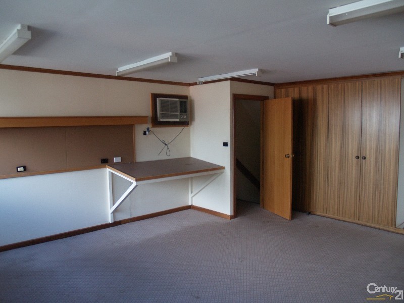 10 Denis Street, St Marys SA 5042