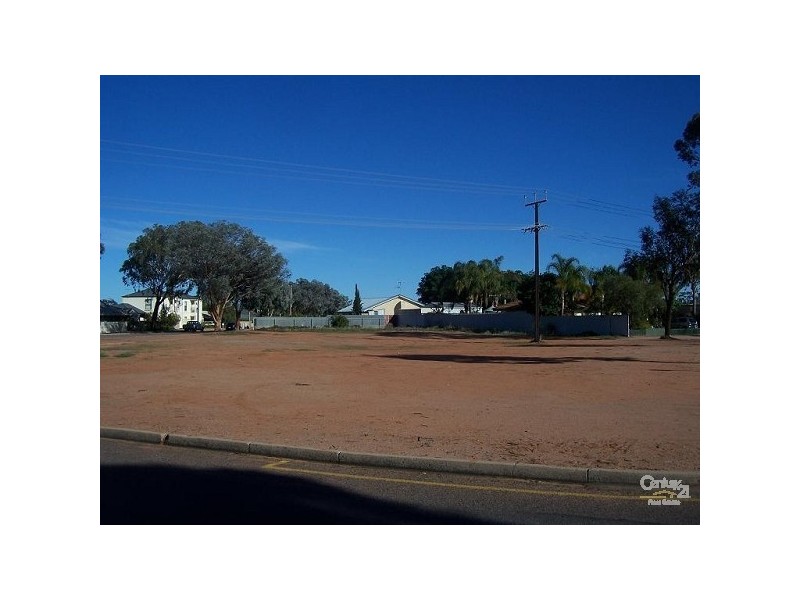 2 COBBIN STREET, Port Augusta West SA 5700