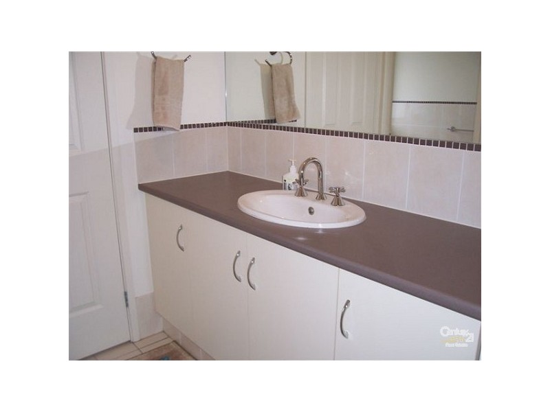 21 ZANKER AVENUE, Stirling North SA 5710