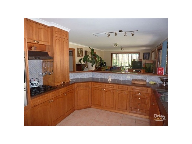 16 WILLOUGHBY STREET, Stirling North SA 5710