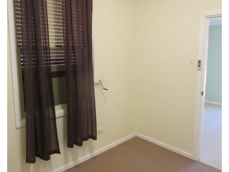 13a Whiting Street, Stirling North SA 5710