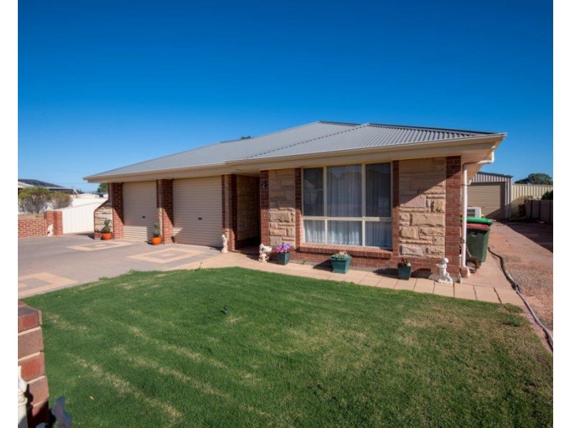 2 Catherine Street, Stirling North SA 5710