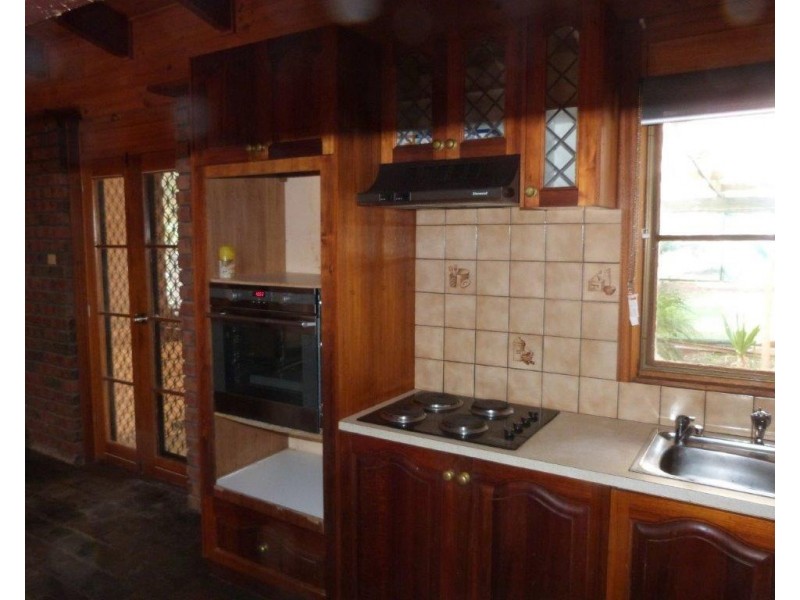 14 Zanker Avenue, Stirling North SA 5710