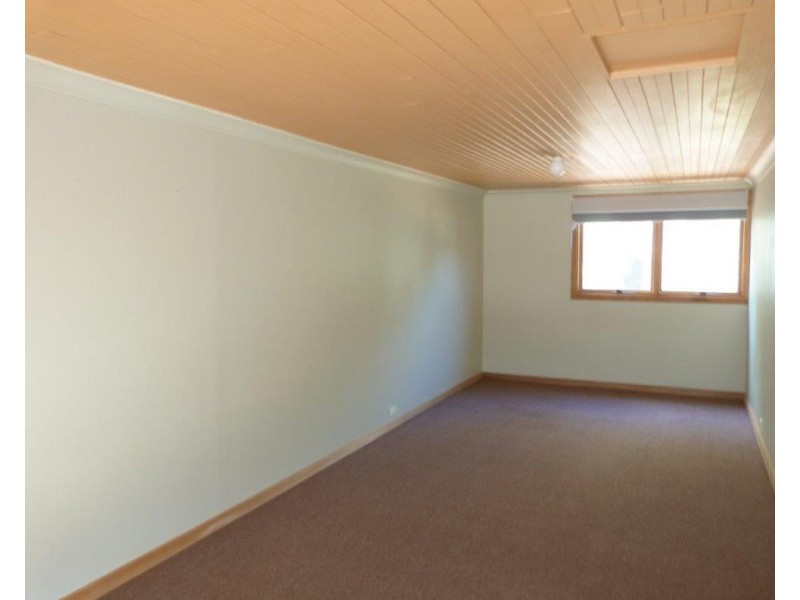 14 Zanker Avenue, Stirling North SA 5710