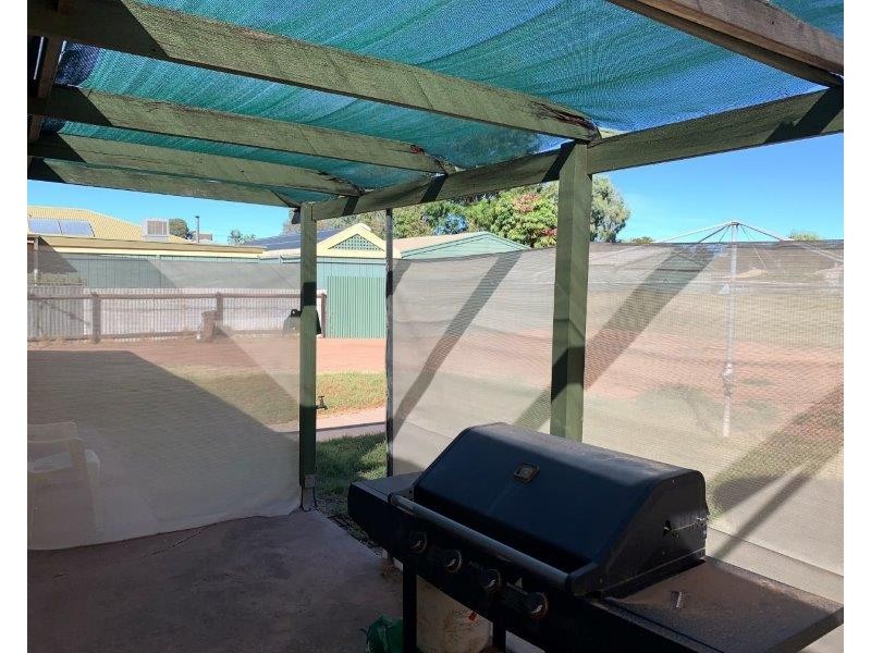 31 Maule Avenue, Stirling North SA 5710