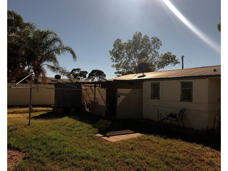 31 Maule Avenue, Stirling North SA 5710
