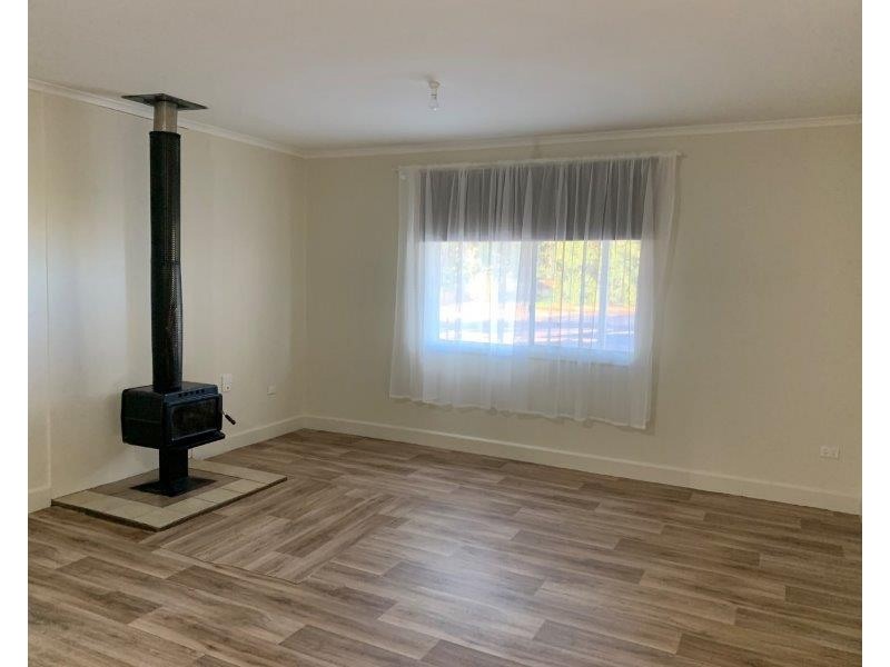 15 Smoker Street, Stirling North SA 5710