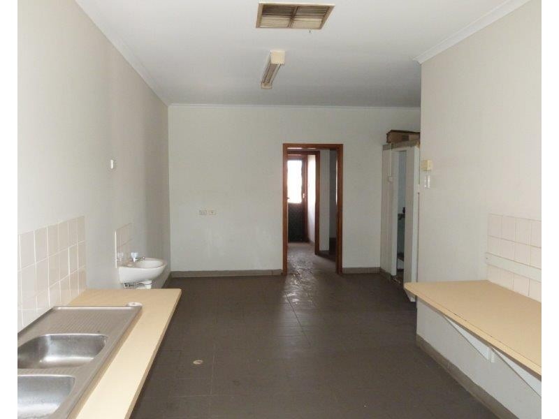 6 Eyre Highway, Port Augusta West SA 5700