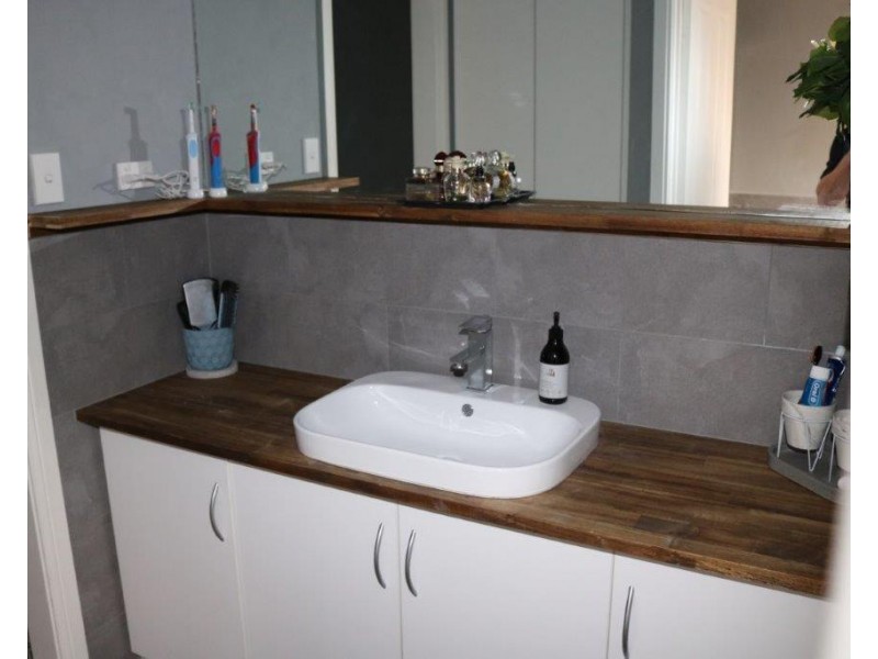 5 Woodroffe Court, Port Augusta West SA 5700