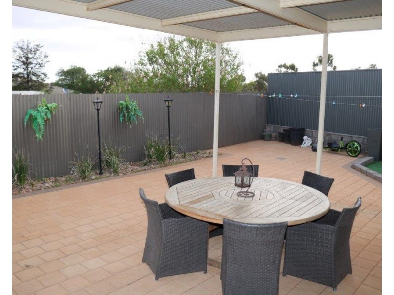 5 Woodroffe Court, Port Augusta West SA 5700