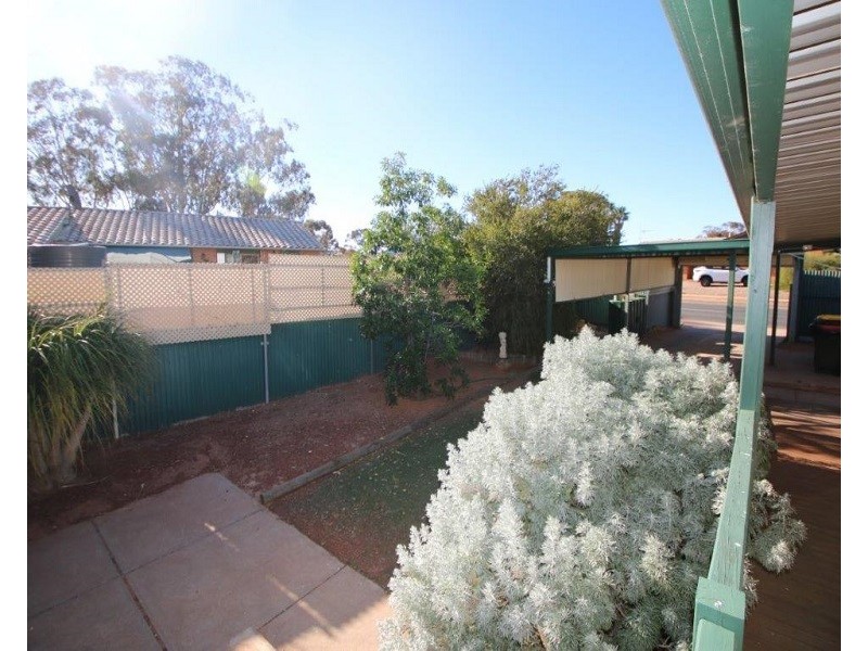 2 Burke Crescent, Port Augusta West SA 5700