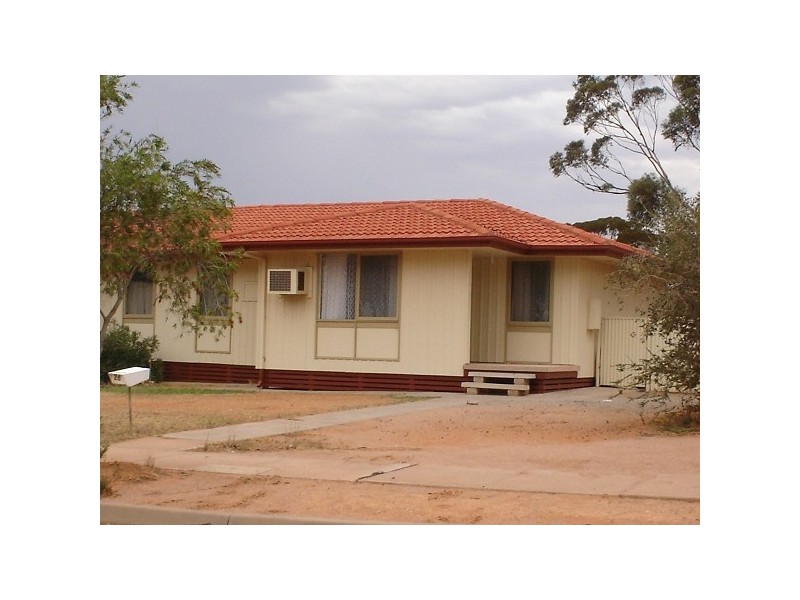28 Hurcombe Crescent, Port Augusta West SA 5700
