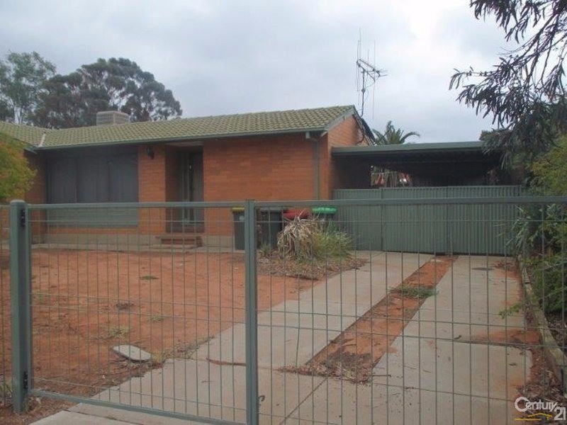10 Richardson Crescent, Port Augusta West SA 5700