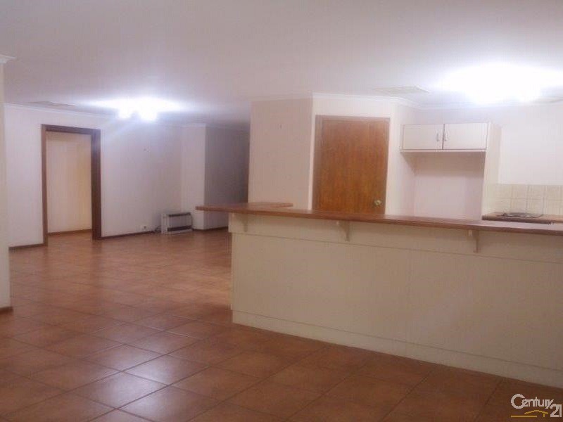 14 Raedel Court, Port Augusta West SA 5700