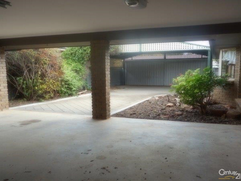 14 Raedel Court, Port Augusta West SA 5700