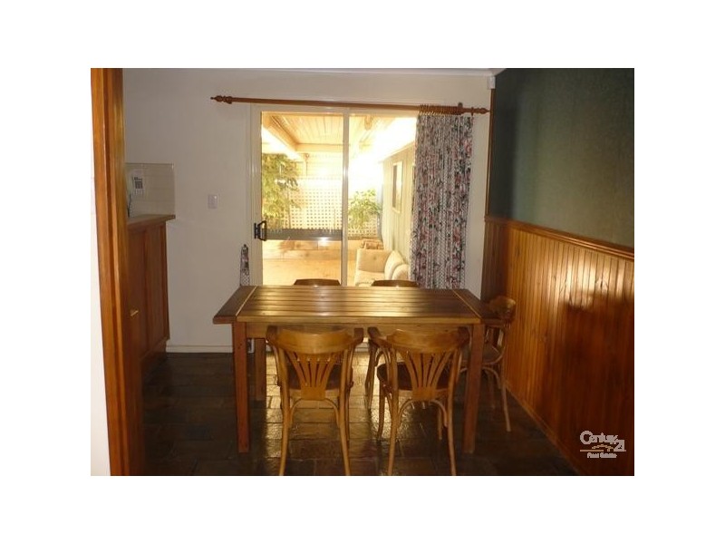 27 Richardson Crescent, Port Augusta West SA 5700