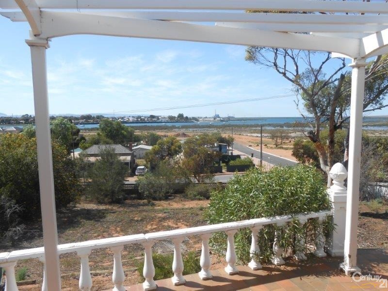 20 Caroona Road, Port Augusta West SA 5700