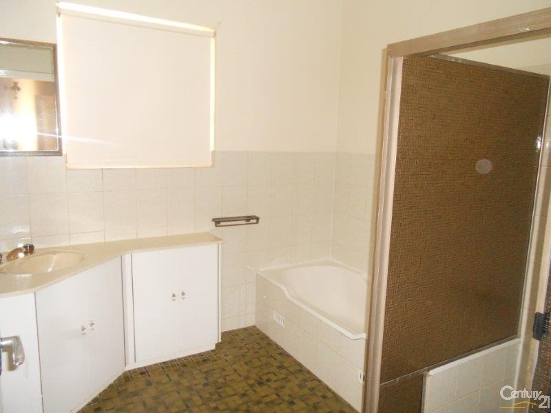 20 Caroona Road, Port Augusta West SA 5700